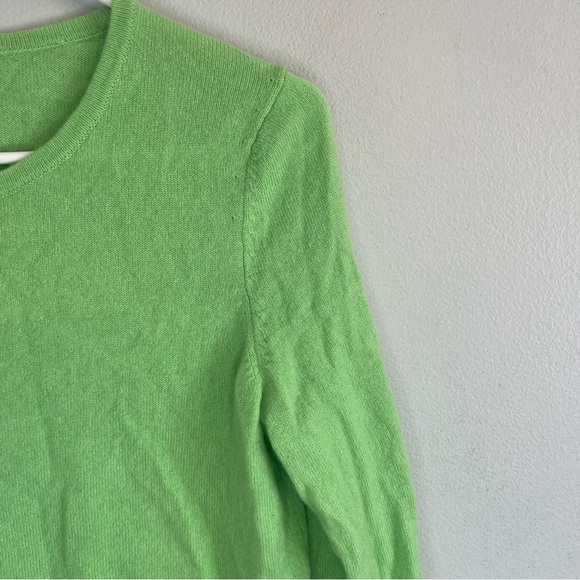 Talbots Womens 100% Cashmere Crew Neck Pullover Sweater Sz M Green Lightweight - Picture 4 of 8